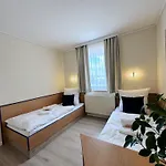 Regiohotel Salzland - #autobahna14 #toppreisleistung #freeparking #wallbox