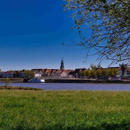 Regiohotel Salzland - #autobahna14 #toppreisleistung #freeparking #wallbox